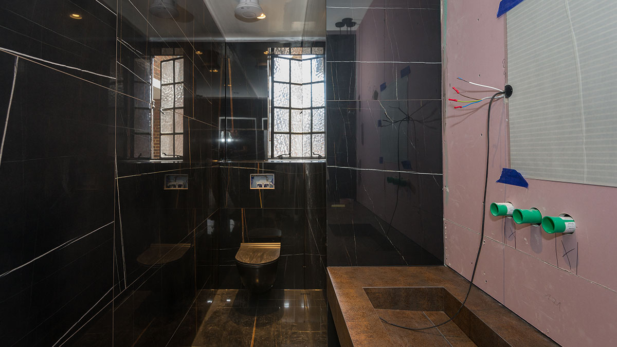 Luxury bathroom fit-out during Dubai apartment handover preparation