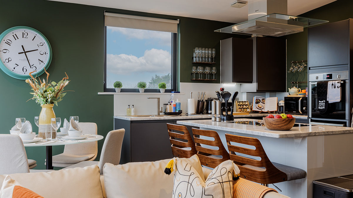 How is Furnishing for a Long Let Different from Furnishing for a Short Let in Dubai?