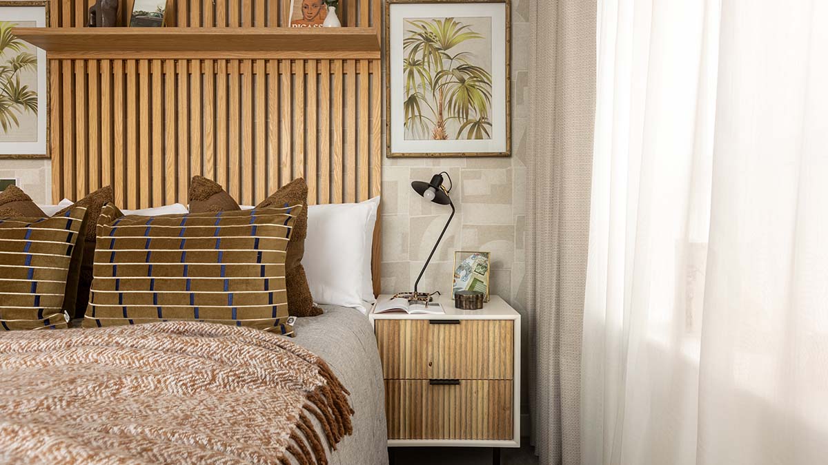 Elegant master bedroom furnishing at Vida Residences Dubai Marina apartment