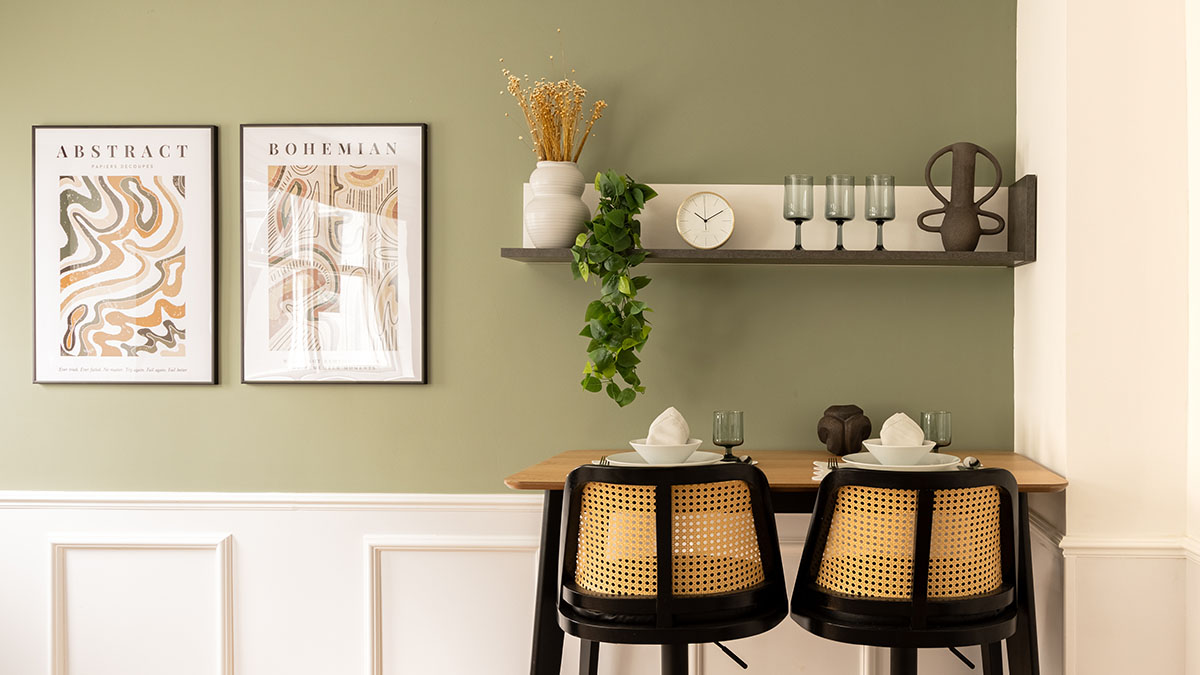 Compact dining area styled for short let holiday rental property in Dubai